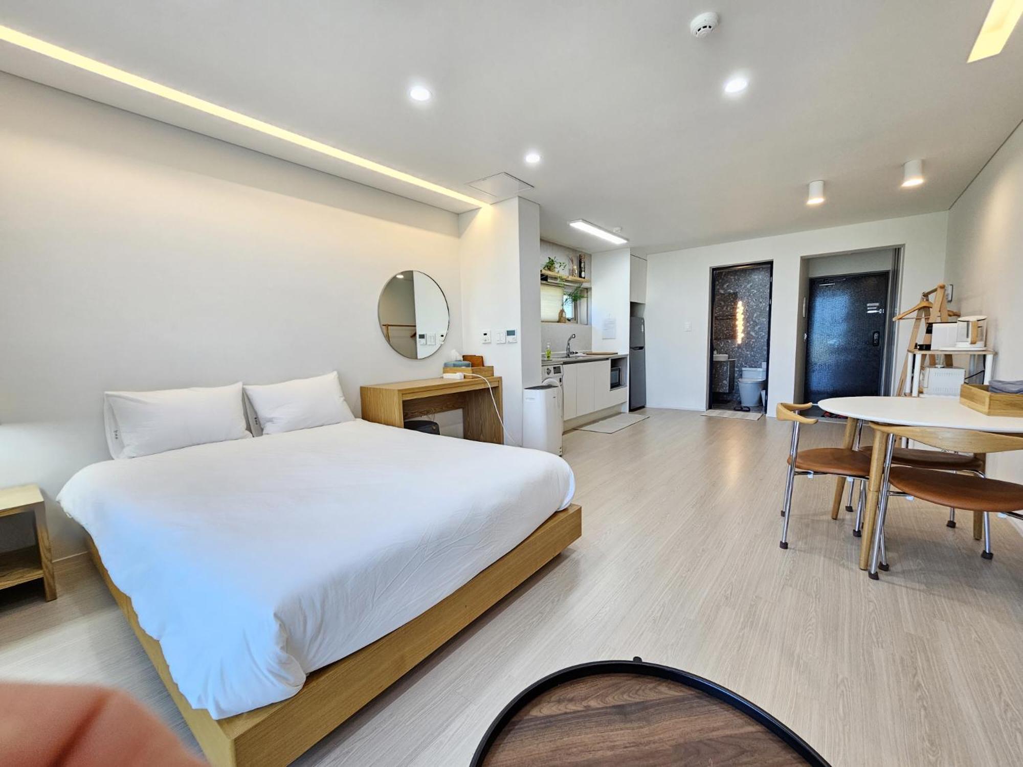 Jeju Badayeon Villa Seogwipo Esterno foto