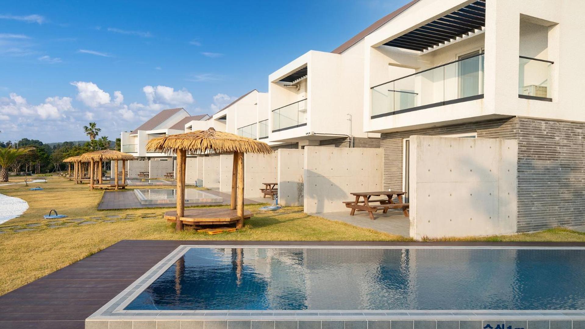 Jeju Badayeon Villa Seogwipo Esterno foto