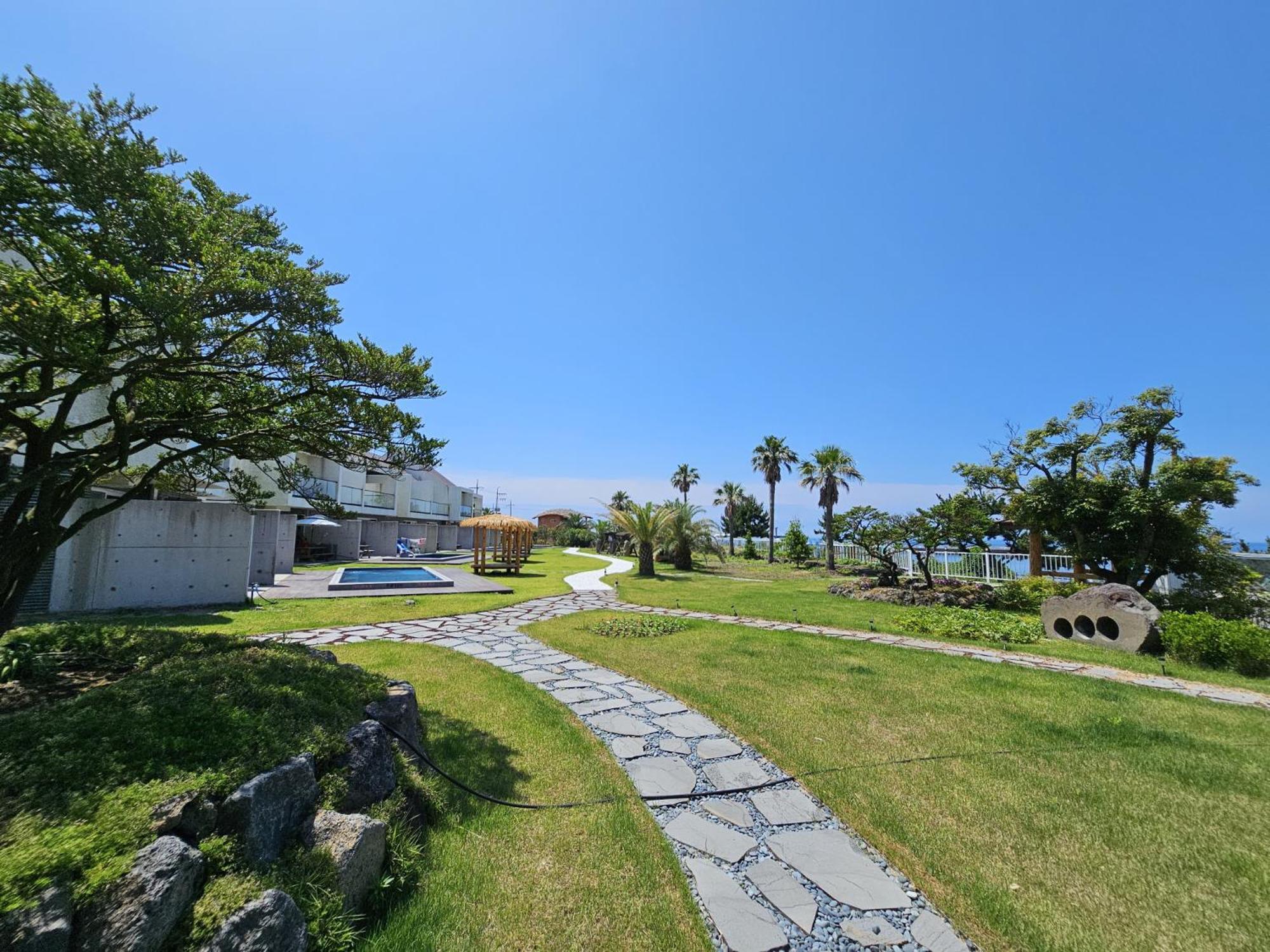 Jeju Badayeon Villa Seogwipo Esterno foto