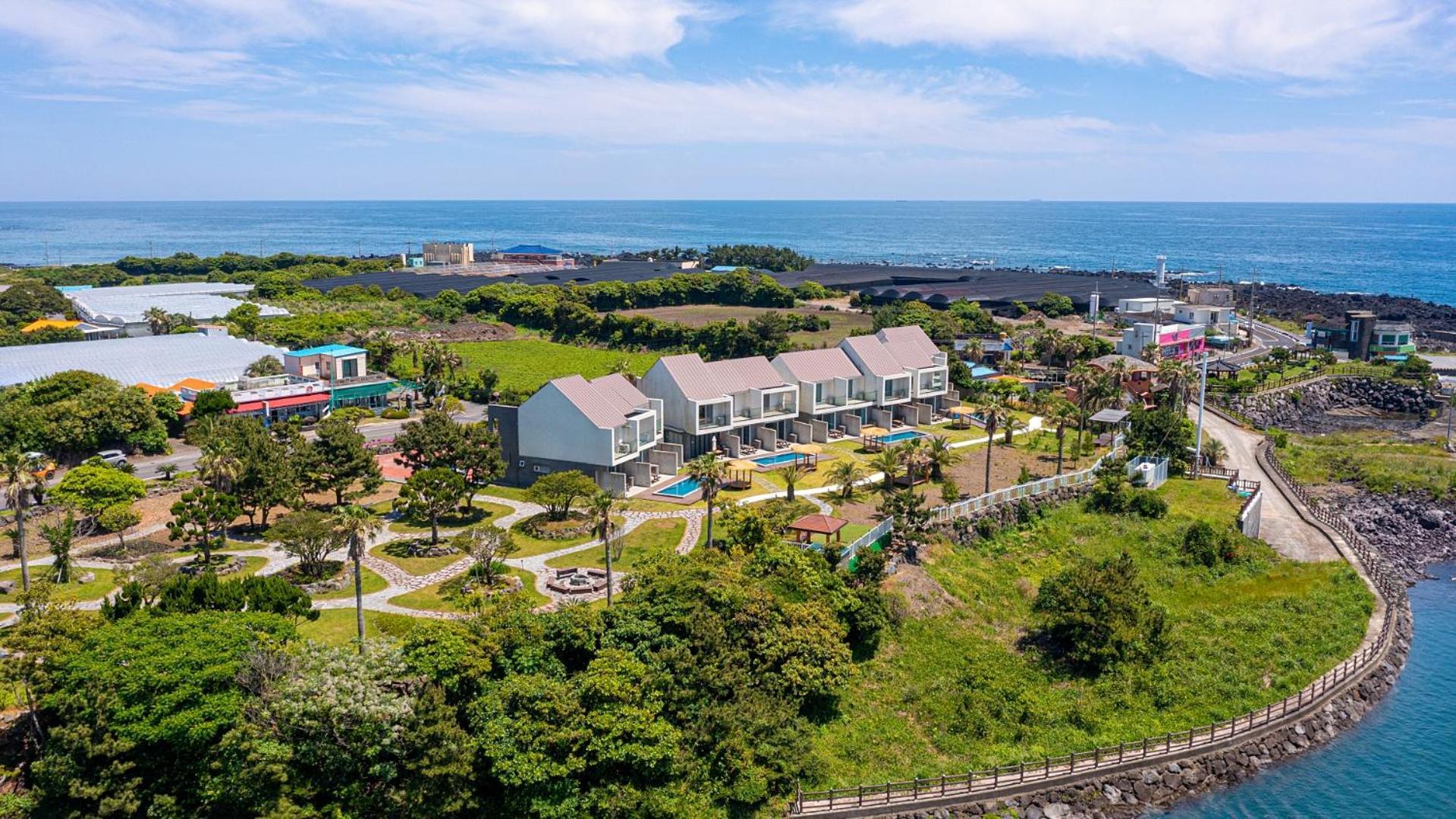 Jeju Badayeon Villa Seogwipo Esterno foto